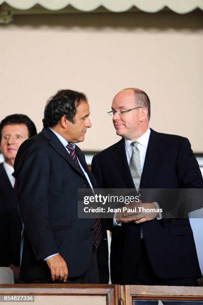 Michel PLATINI / Le PRINCE ALBERT II de Monaco - Barcelone / Shakhtar Donetsk - Super Coupe d Europe 2009 - Stade Louis II de Monaco,