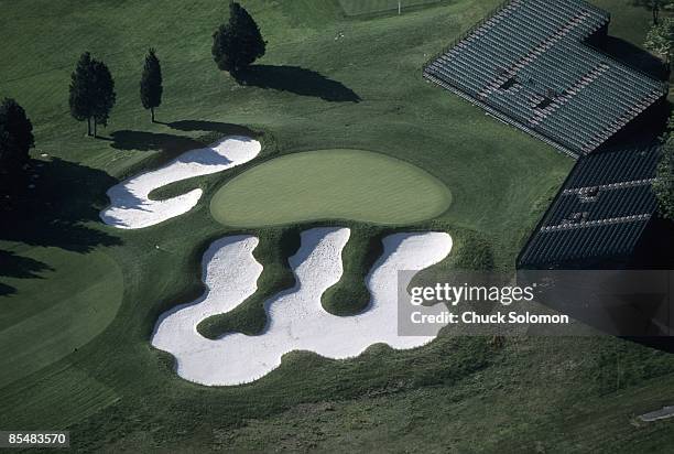 Scenic aerial view of No 18 hole at Bethpage Black GC. Farmingdale, NY 5/20/2002 CREDIT: Chuck Solomon