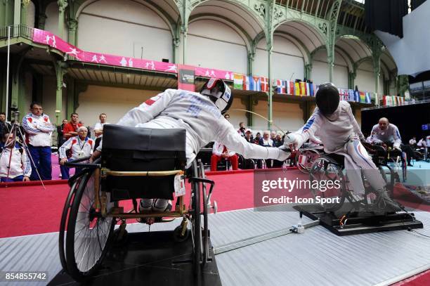 Ludovic LEMOINE - Pologne / France - Fleuret Handisport Par Equipe - - Championnats du Monde d Escrime 2010 - Paris -