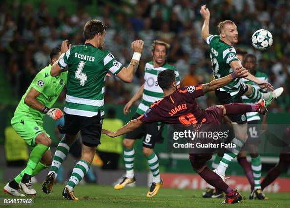 Sporting CP v FC Barcelona - UEFA Champions League Sporting CP v FC Barcelona - UEFA Champions League