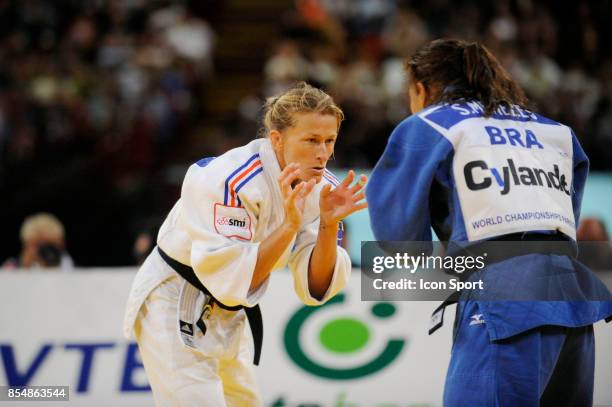 Frederique JOSSINET / Sarah MENEZES - -48kg - - Championnats du Monde de Judo 2011 - Paris -