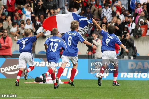 Joie de l'Equipe de France - - Danone Nation Cup - France /Russie - Finale Coupe du Monde des Benjamins - Parc des Princes - Paris,