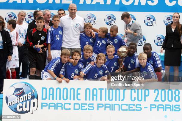 Joie de l'Equipe de France - - Danone Nation Cup - Coupe du Monde des Benjamins - Parc des Princes - Paris,