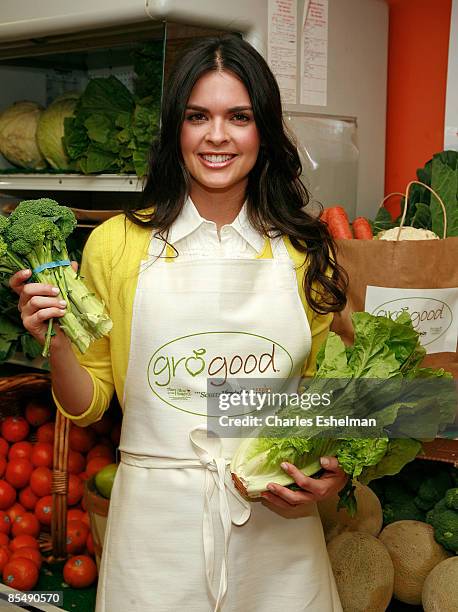 Chef/Author Katie Lee Joel attends the kick-off of the National GroGood campaign at the food bank for New York City's Community Kitchen of West...