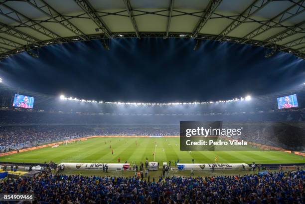 General view during a match between Cruzeiro and Flamengo as part of Copa do Brasil Final 2017 at Mineirao stadium on September 27, 2017 in Belo...