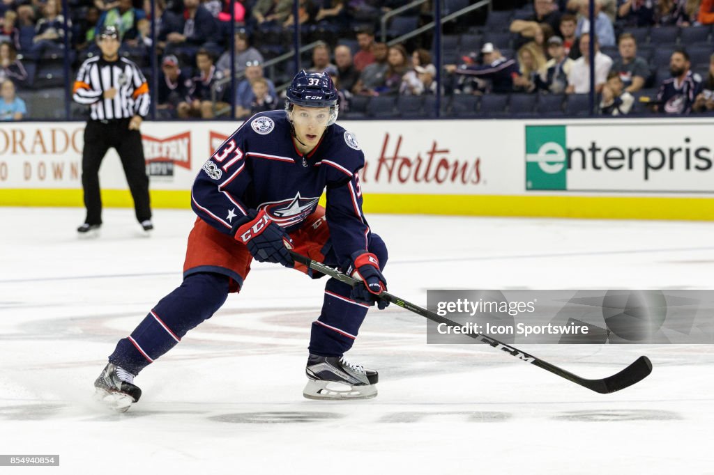 NHL: SEP 24 Preseason - Predators at Blue Jackets