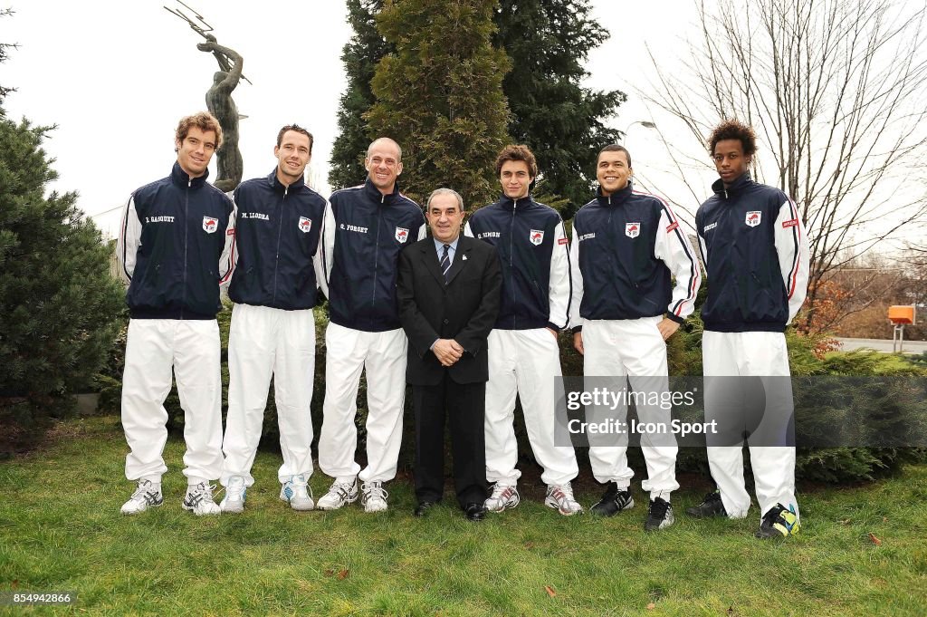 Richard GASQUET - Michael LLODRA - Guy FORGET - Jean GACHASSIN -  Gilles SIMON - Jo Wilfried TSONGA - Gael MONFILS - 05.03.2009