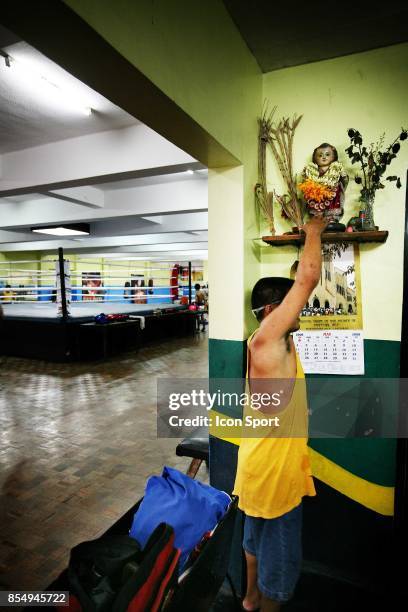 Reportage sur la salle de boxe - le elorde gym. La famille Elorde reste un grand nom de la boxe Philippines - - Sucat road paranaque city - Manille ,