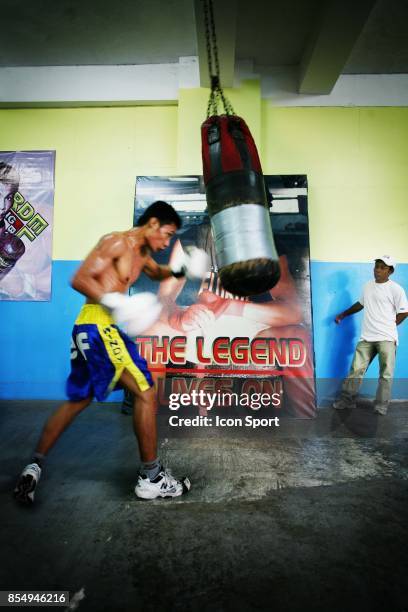 Reportage sur la salle de boxe - le elorde gym. La famille Elorde reste un grand nom de la boxe Philippines - - Sucat road paranaque city - Manille ,