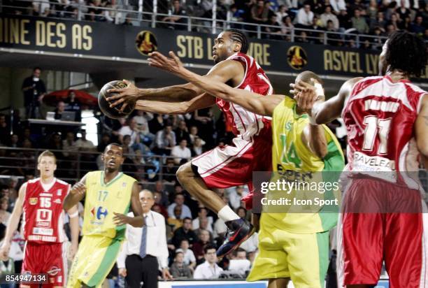 Anthony DOBBINS - - Cholet / Vichy - Finale de la Semaine des AS 2008 - Toulon -