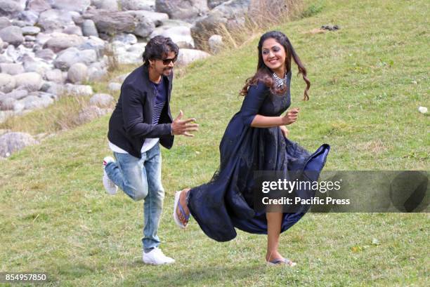 Actress Sheela Shetty poses as she sings during filming for the forthcoming film Hyper at Pahalgam some 100 kms from Srinagar.