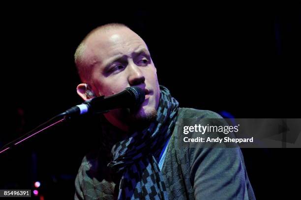 Isaoc Singer 1,042 The Fray Singer Stock Photos, High-Res Pictures, and Images ...