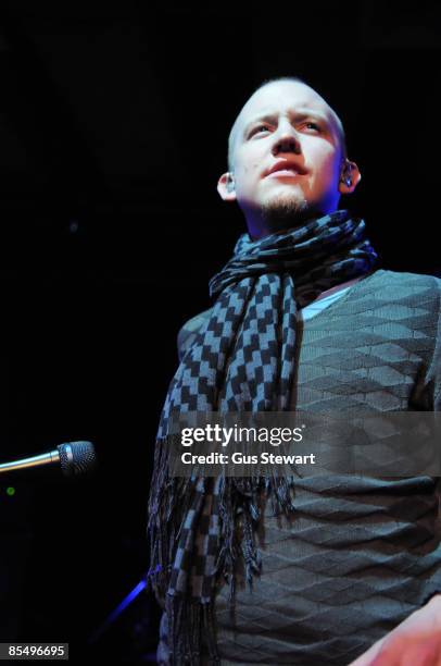 Isaoc Singer 1,042 The Fray Singer Stock Photos, High-Res Pictures, and Images ...