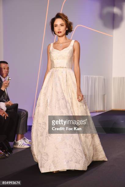 Patricia Contreras walks the runway during the Christophe Guillarme Show as part of the Paris Fashion Week Womenswear Spring/Summer 2018 on September...