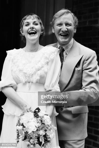 Leslie Phillips marries Angela Scoular at the Queen's Chapel of the Savoy, 31st July 1982.