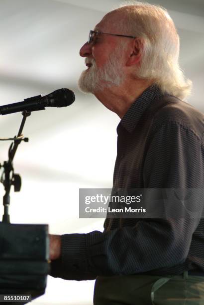 Photo of Mose ALLISON, performing live onstage