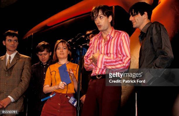 Photo of Jarvis COCKER and PULP and Russell SENIOR and Candida DOYLE and Mark WEBBER and Steve MACKEY, L-R: Russell Senior, Mark Webber, Candida...
