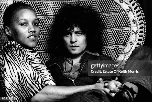 Photo of Gloria JONES and Marc BOLAN Photo of Gloria JONES and Marc BOLAN