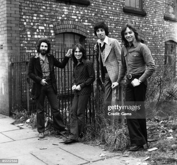 Photo of Eric STEWART and 10CC and Kevin GODLEY and Graham GOULDMAN; L-R: Kevin Godley, Lol Creme, Graham Gouldman, Eric Stewart