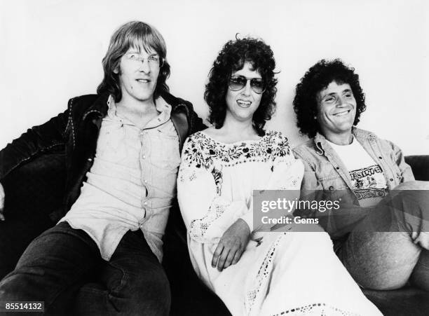 Photo of JEFFERSON AIRPLANE and KANTNER, SLICK & FREIBERG and Grace SLICK and Paul KANTNER; Paul Kantner, Grace Slick, David Freiberg