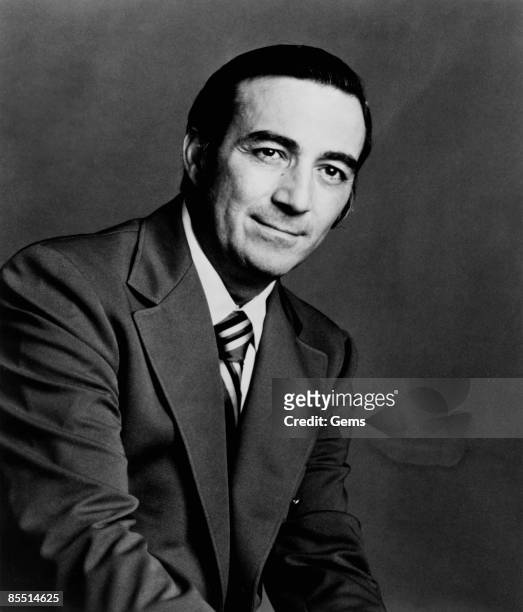 Photo of Faron YOUNG