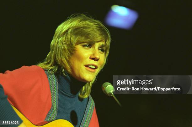 Canadian Singer Anne Murray performs on the set of a pop music television show in London circa 1970.