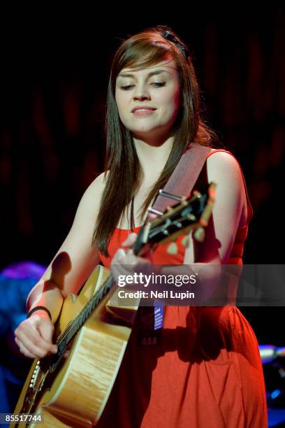 Photo of Amy MACDONALD, Amy MacDonald performing on stage at the Teenage Cancer Trust charity concert