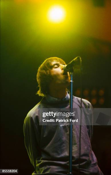Photo of OASIS and Liam GALLAGHER, Liam Gallagher performing on stage