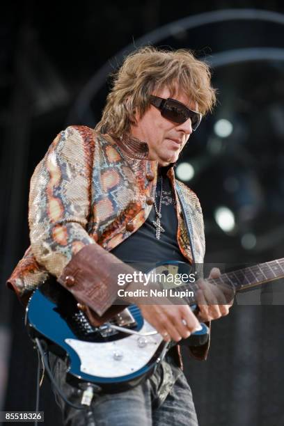 Photo of BON JOVI and Richie SAMBORA, Richie Sambora performing on stage