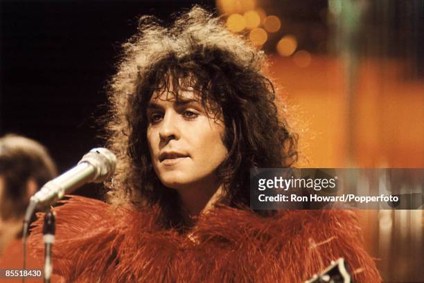 Photo of T REX and Marc BOLAN, Marc Bolan performing on tv show