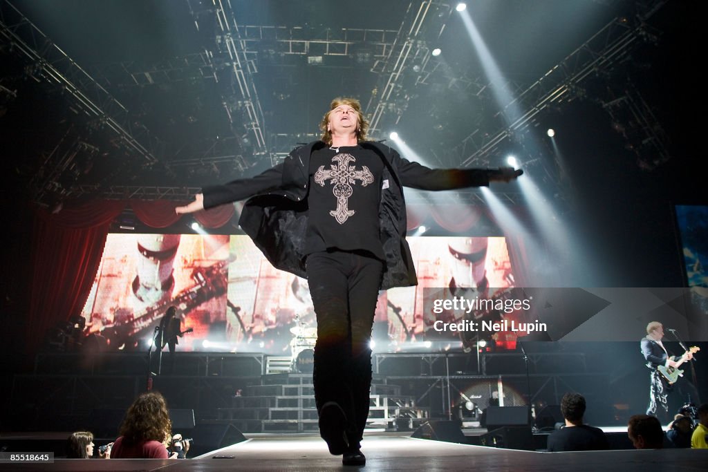 Def Leppard - London