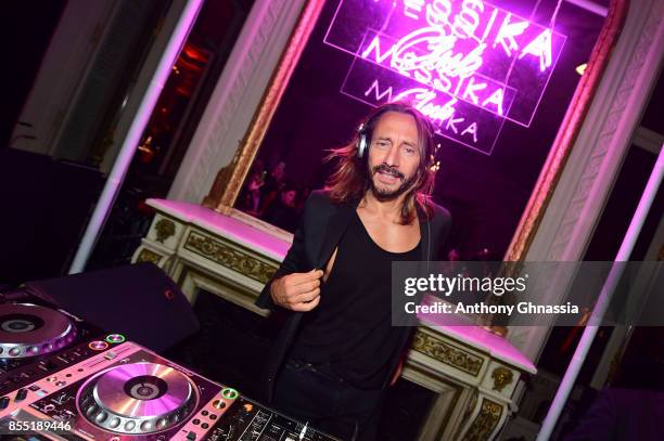 Bob Sinclar deejays at Messika cocktail as part of the Paris Fashion Week Womenswear Spring/Summer 2018 on September 27, 2017 in Paris, France.