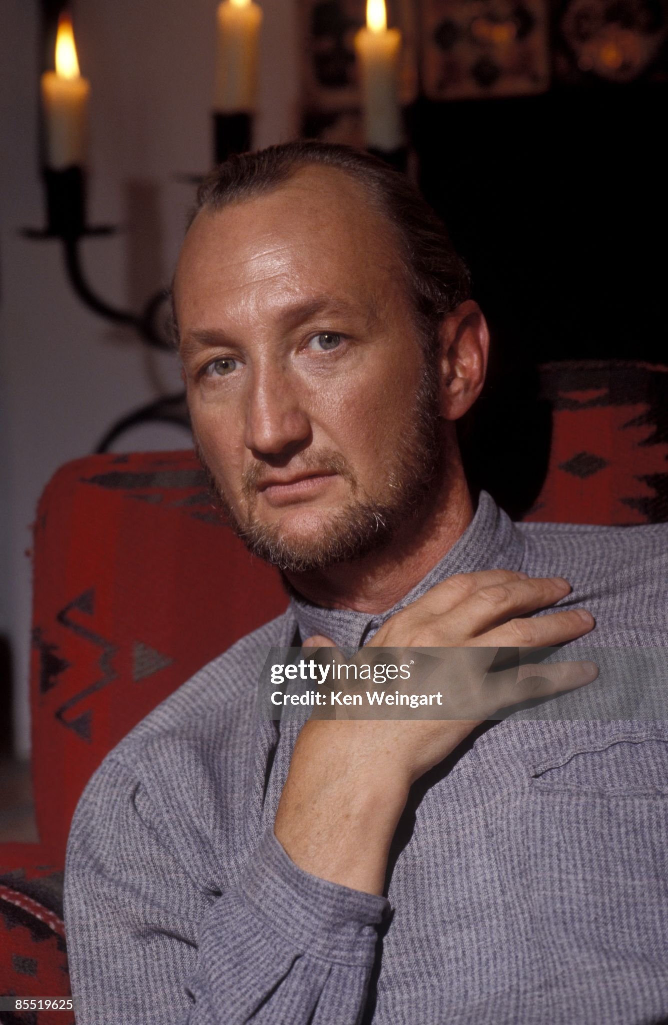 ¿Cuánto mide Robert Englund? - Altura - Real height Los-angeles-actor-robert-englund-poses-for-a-portrait-in-1991-in-los-angeles-california