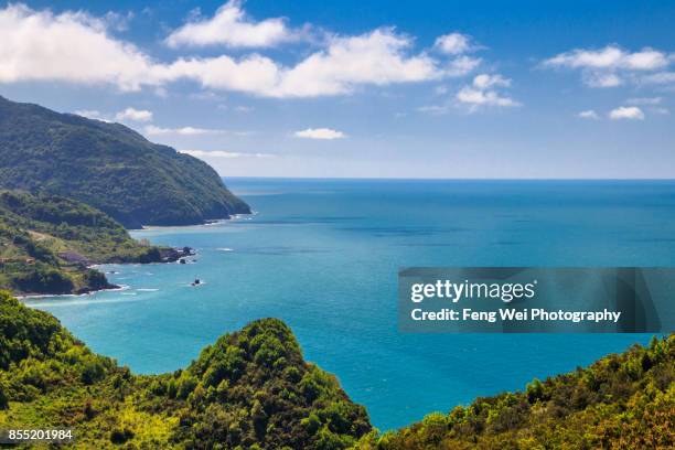 rugged coastline, black sea, kastamonu, turkey - mer noire photos et images de collection