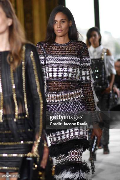 Cindy Bruna walks the runway during the Balmain show as part of the Paris Fashion Week Womenswear Spring/Summer 2018 on September 28, 2017 in Paris,...