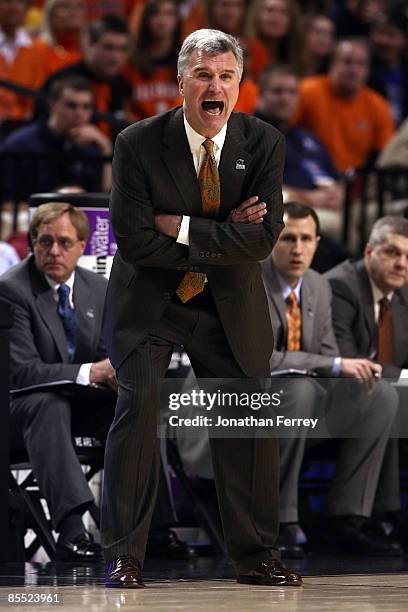 Head coach Bruce Weber of the Illinois Fighting Illini reacts from the sideline in the second half against the Western Kentucky Hilltoppers during...