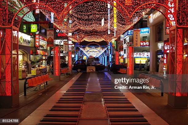 giant piano - korean bildbanksfoton och bilder