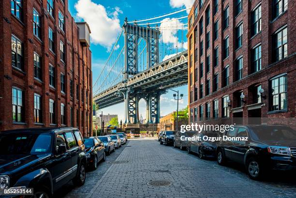 manhattan bridge, new york - dumbo new york fotografías e imágenes de stock