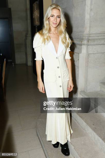 Sabine Getty attends the Atelier Swarovski By Jason Wu dinner as part of the Paris Fashion Week Womenswear Spring/Summer 2018 on September 28, 2017...