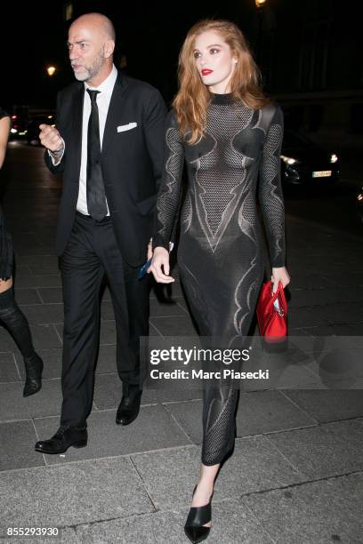 Model Alexina Graham arrives to attend the 'L'Oreal Paris X Balmain' party on September 28, 2017 in Paris, France.