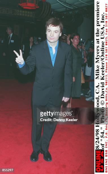 Hollywood, CA. Mike Myers at the premiere of his new movie, "54."