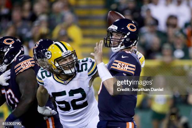 Clay Matthews of the Green Bay Packers sacks Mike Glennon of the Chicago Bears in the first quarter at Lambeau Field on September 28, 2017 in Green...