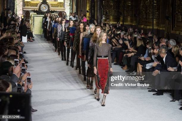 Models walk the runway during the finale of the Balmain show as part of the Paris Fashion Week Womenswear Spring/Summer 2018 on September 28, 2017 in...