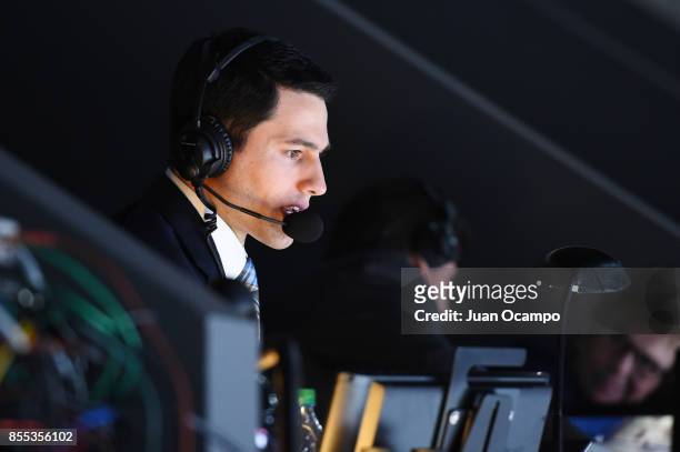 Alex Faust makes his debut as the Los Angeles Kings TV Play-by-Play Announcer during a game between the Arizona Coyotes and the Los Angeles Kings at...