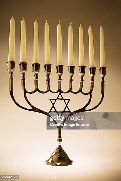 menorah  - menorah imagens e fotografias de stock