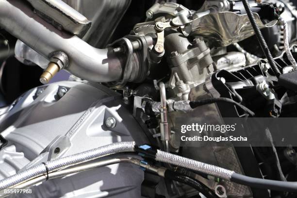 Main Engine Frame Mainframe Computer Drawing Photos and Premium High Res Pictures - Getty ...
