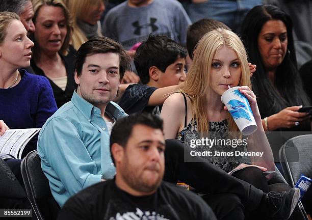Jessica Stam and boyfriend attend Sacremento Kings vs New York Knicks game at Madison Square Garden on March 20, 2009 in New York City.