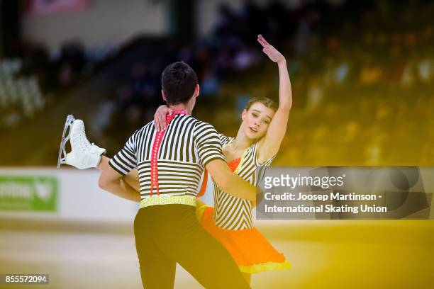 Anna Duskova and Martin Bidar of Czech Republic compete in the Pairs Free Skating during the Nebelhorn Trophy 2017 at Eissportzentrum on September...