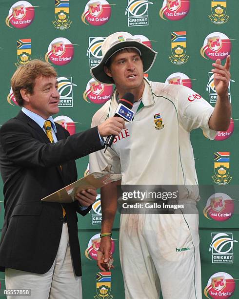 Paul harris of South Africa is interviewed by Neil Manthorp during day 4 of the 3rd test match between South Africa and Australia from Sahara Park...