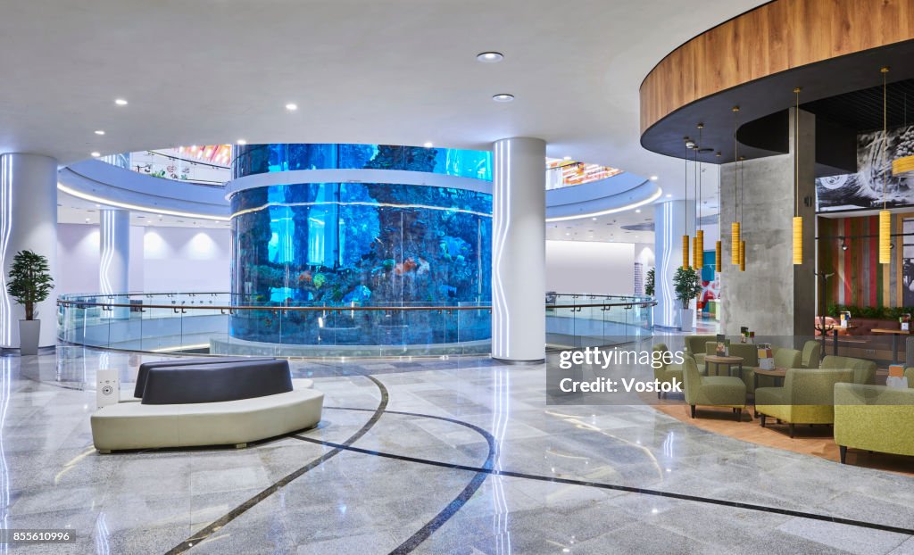 New Shopping Mall in Moscow with the biggest aquarium in the centre